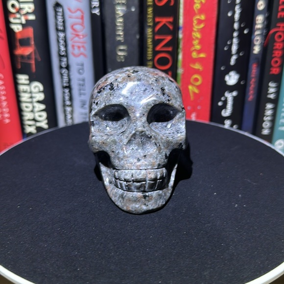 (1) Yooperlite Skull - UV Reactive For Days - Picture 2 of 9